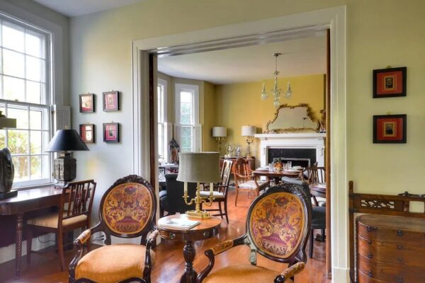 View of the Clevedale Inn Main Living Area.